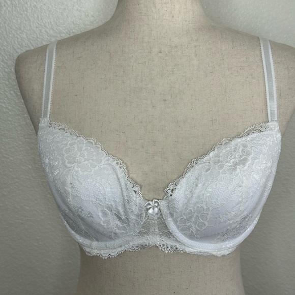 Victorias Secret Dream Angels Lined Demi size 34 D white - Picture 1 of 10